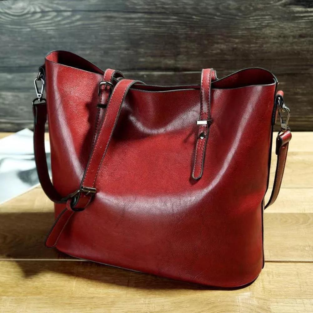 Nicole's Dream Handbag | Vintage Shoulder Bag with Style