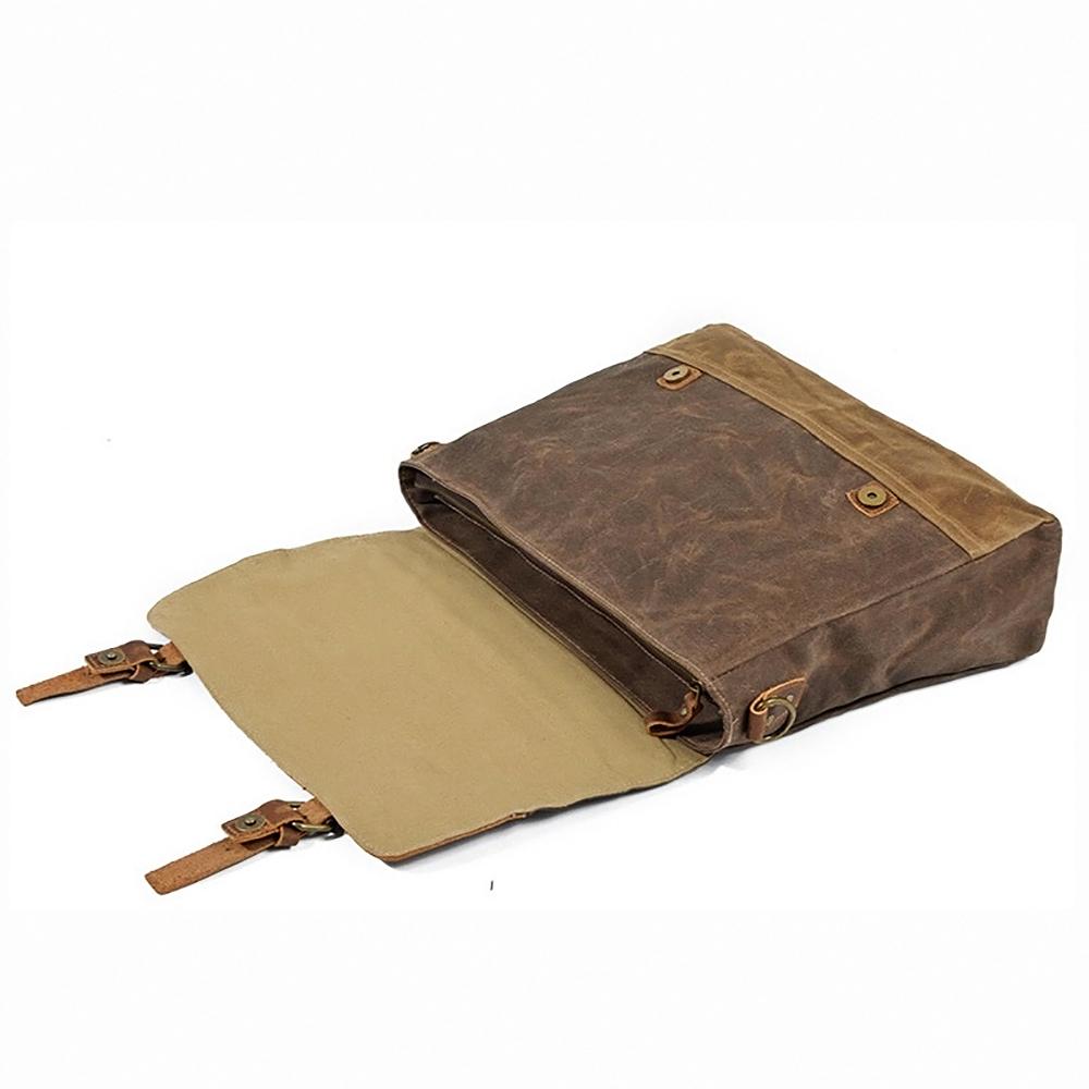 Wachs-Canvas Messenger Bag | MOKALO